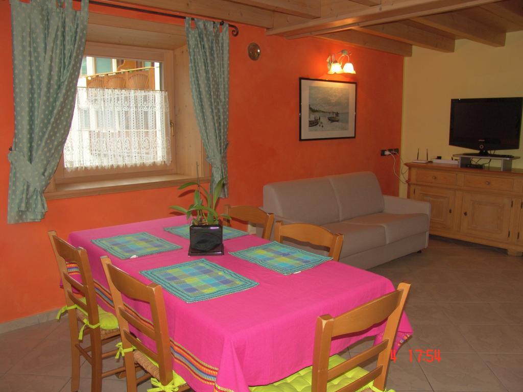 Casa Martina Apartment Livigno Cameră foto